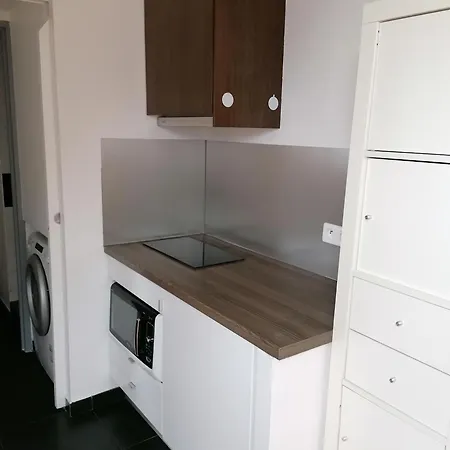 31m Carres 75016 Apartamento París