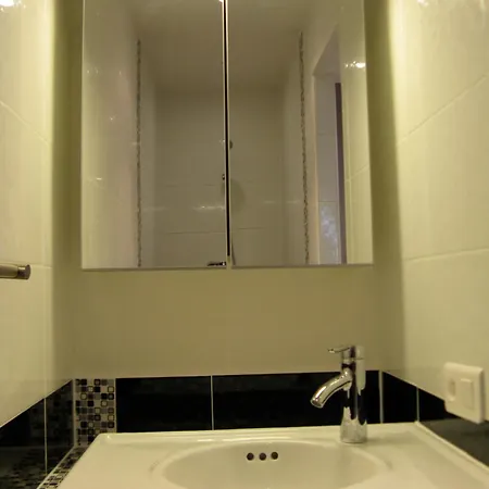 31m Carres 75016 Paris